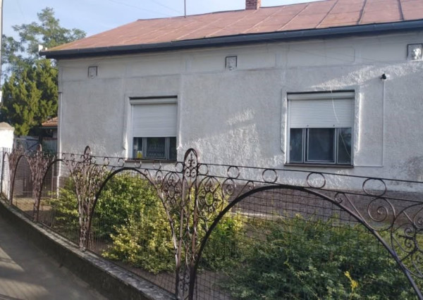 ID-8581 NA PREDAJ RODINNÝ DOM - Veľký HOREŠ