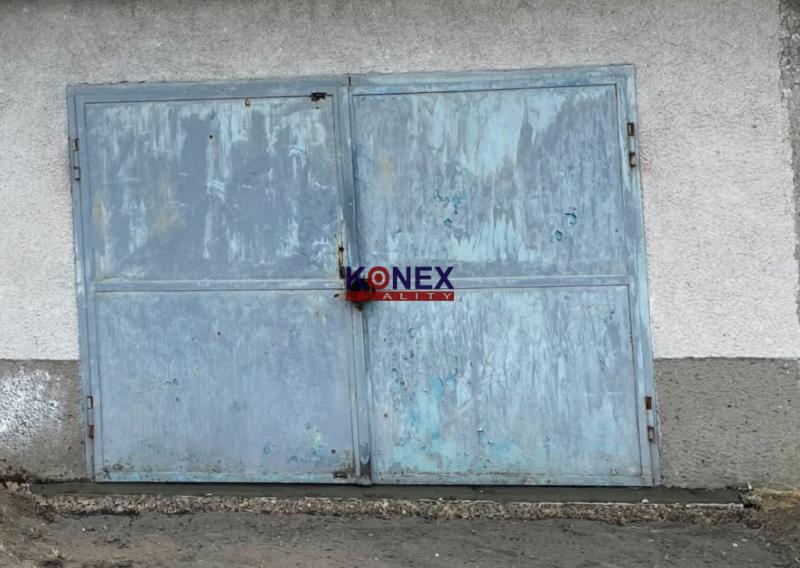 ID 8040 - Na predaj garáž v centre Kráľovského Chlmca