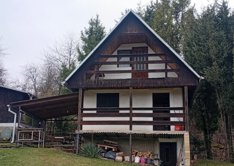 ID-4895 NA PREDAJ Rekreačná chata - Veľký Šariš