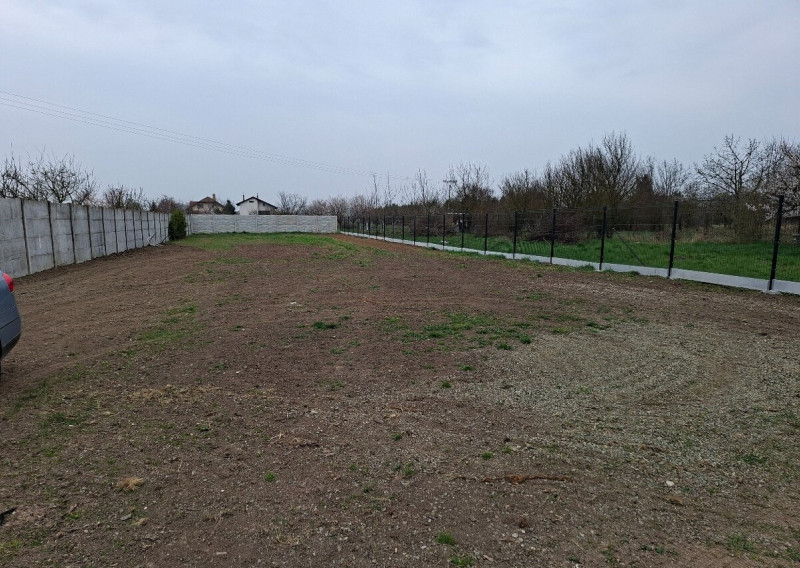 ID-4962 NA PREDAJ Lukratívny stavebný pozemok v obci Ždaňa