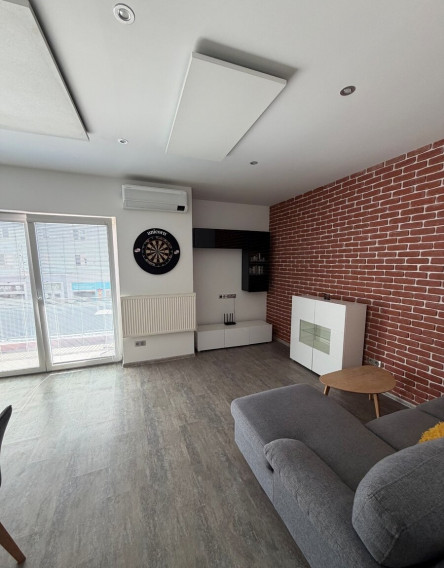 ID-5059 SKVELÁ NOVINKA - Moderný 1,5-izbový byt v centre Michaloviec