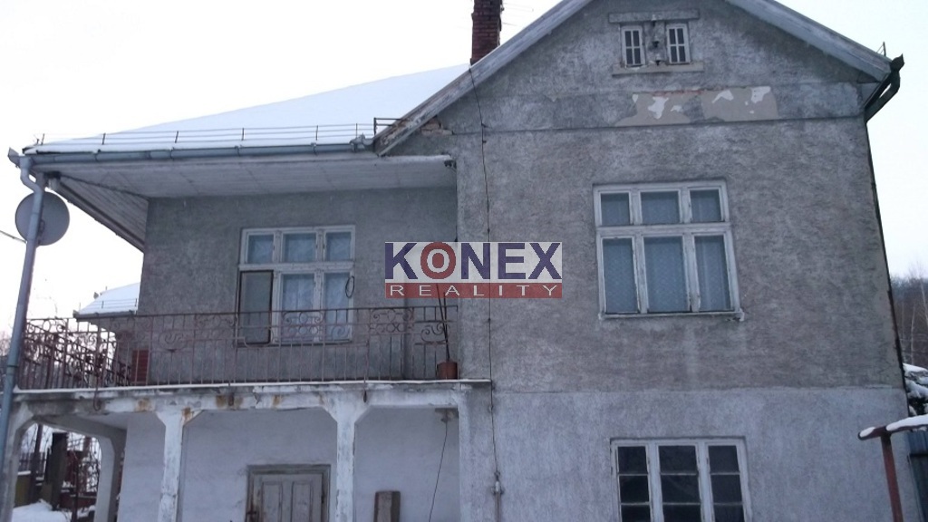 Rodinný dom v lukratívnej časti Kráľovského Chlmca foto