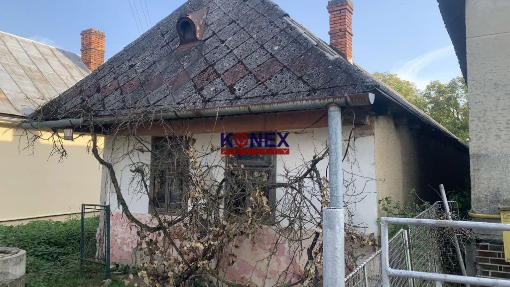 Pozemok so starším domom v obci Lastomír, 5 km od Michaloviec foto
