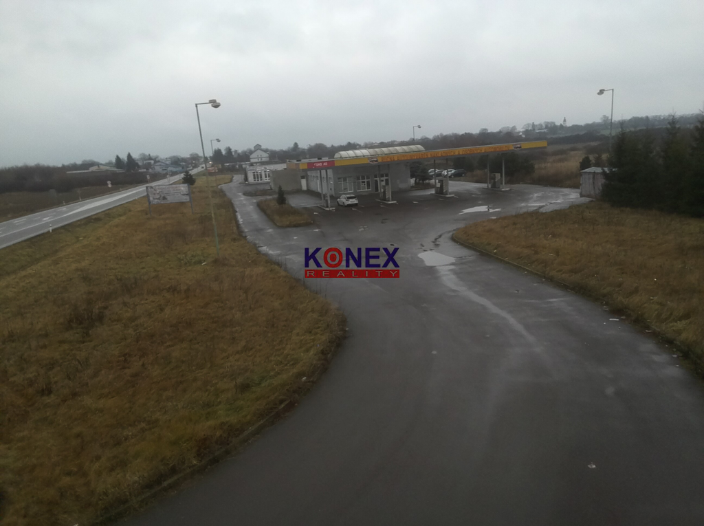 Na prenájom odstavná parkovacia plocha – Zalužice