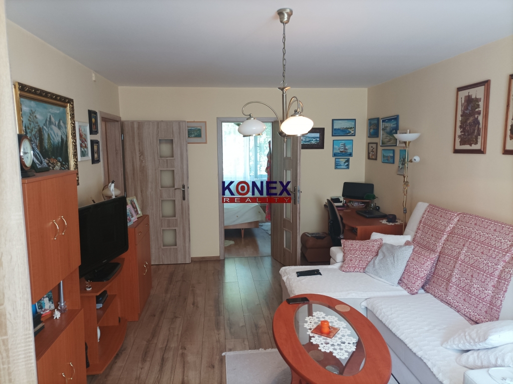 SUPER PONUKA! 3,5-izbový byt po komplet. rekonštrukcii.