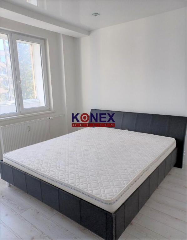 2-izbový byt po kompletnej rekonštrukcii - sídl. JUH, Michalovce foto