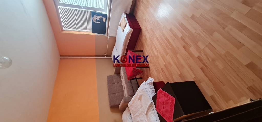 VEĽKÁ INVESTIČNÁ PRÍLEŽITOSŤ – Bytový dom vo Veľkých Kapušanoch foto