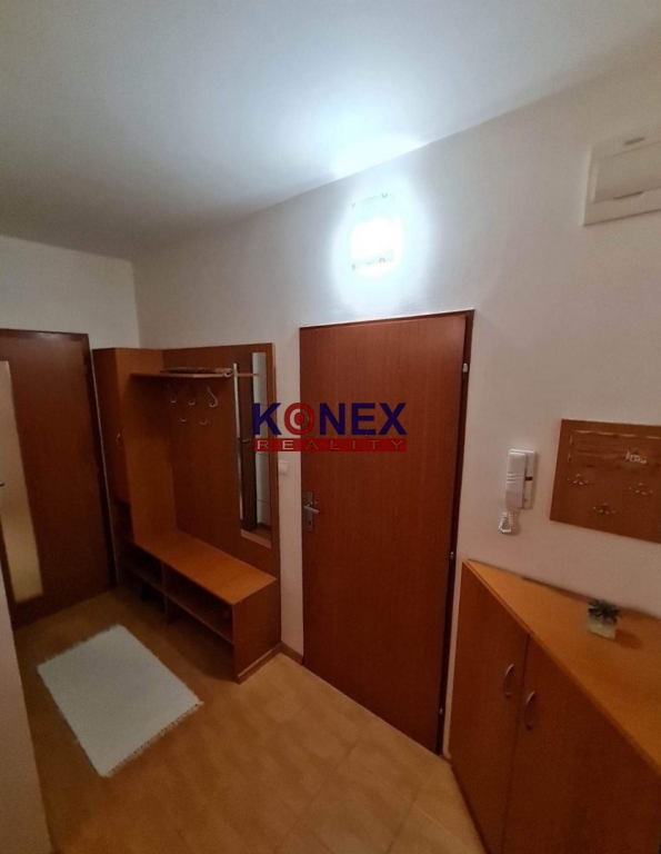Priestranný 3-izbový byt v Prešove – SEKČOV foto