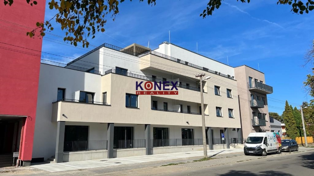 NA PRENÁJOM – Luxusný 2-izbový byt v TOP lokalite Michaloviec foto