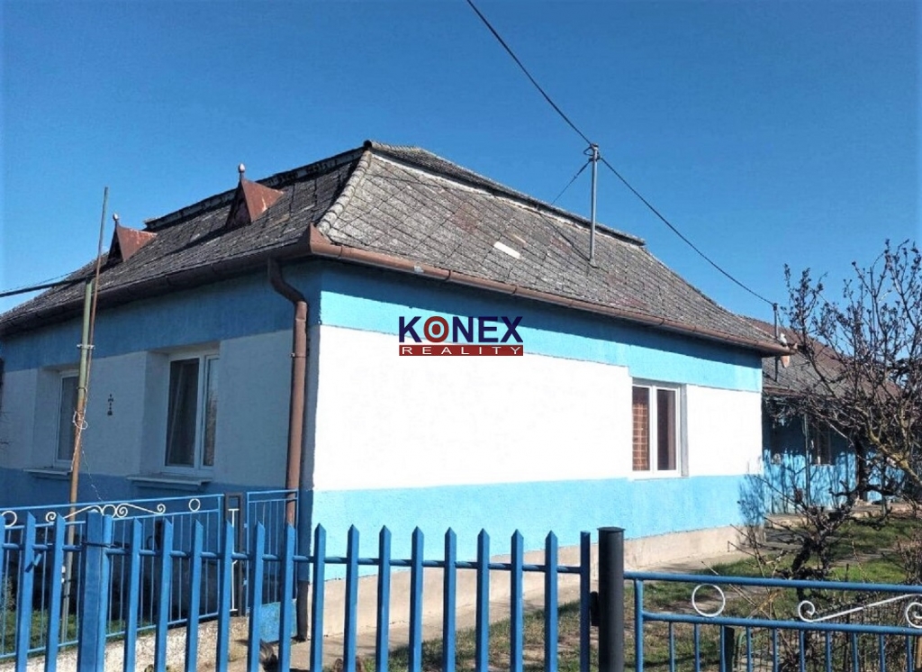 Rodinný dom pri Veľkých Kapušanoch – obec Ruská