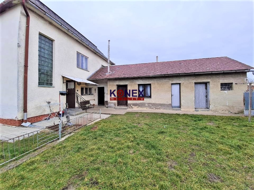 VEĽKÁ ZĽAVA! Rodinný dom v obci Zemplínske Hradište foto
