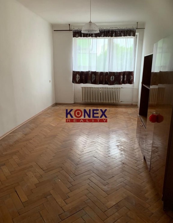 NA PREDAJ! 2-izbový byt v centre Vranova nad Topľou foto