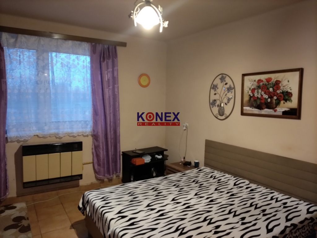 Rodinný dom v obci Vojka, 7 km od Kráľovského Chlmca foto