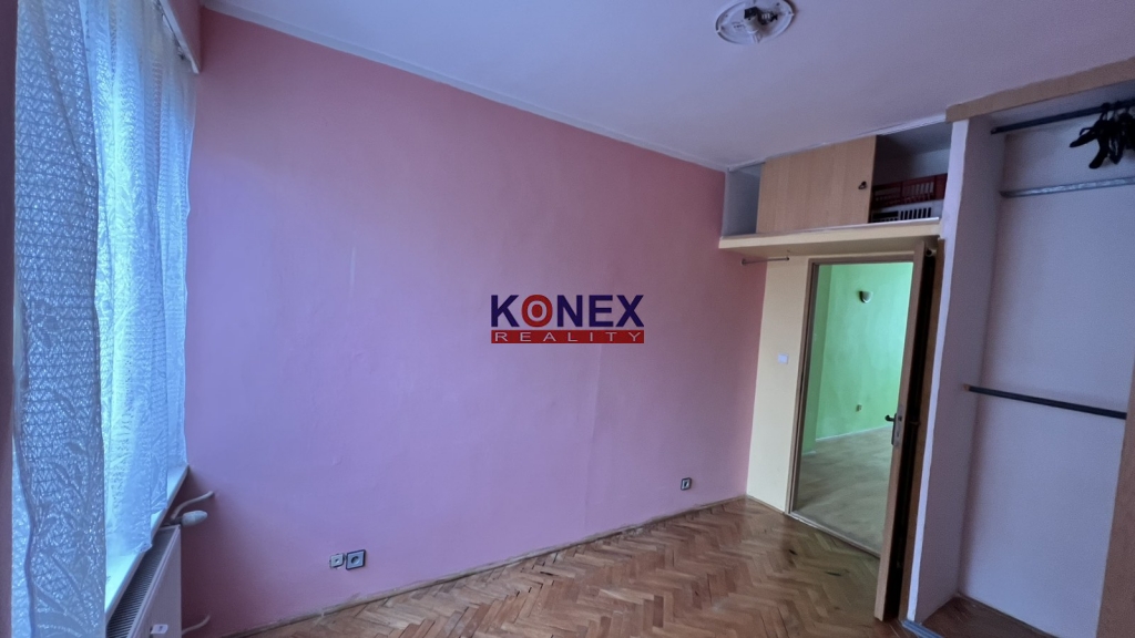 2-izbový byt prerobený na 3-izbový – Prof. Hlaváča, Michalovce foto
