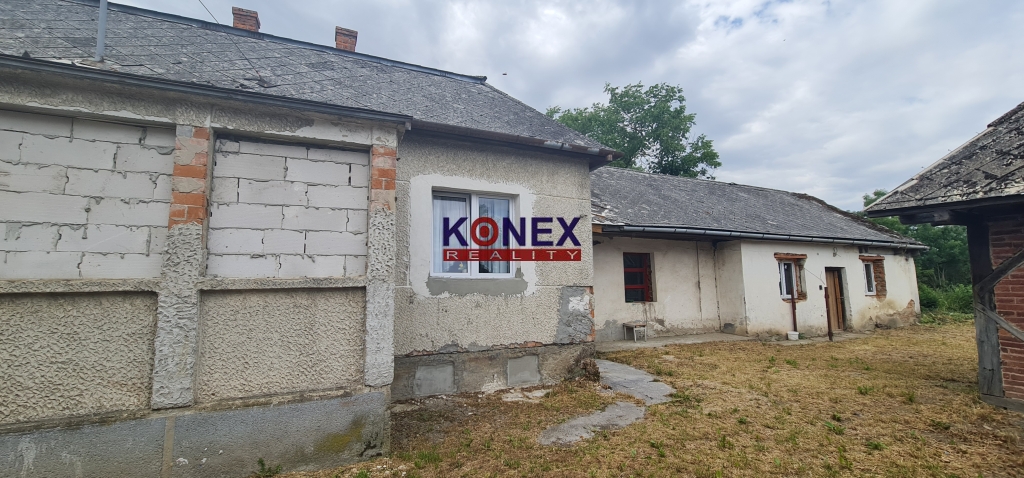 SKVELÁ PONUKA! Rodinný dom v Bežovciach foto