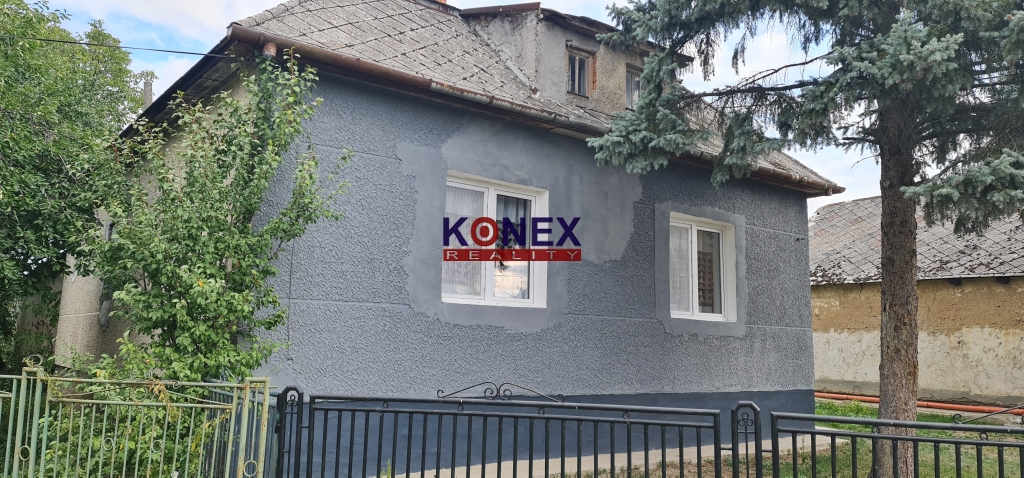 SKVELÁ PONUKA! Rodinný dom v Bežovciach foto