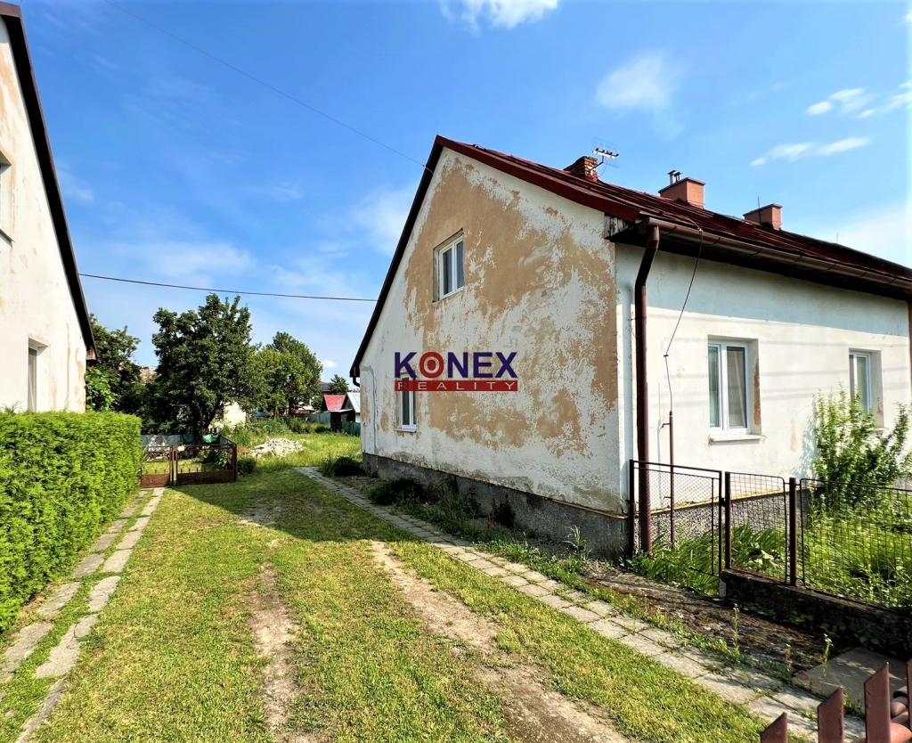 NA PREDAJ – Rodinný dom v meste Sobrance foto