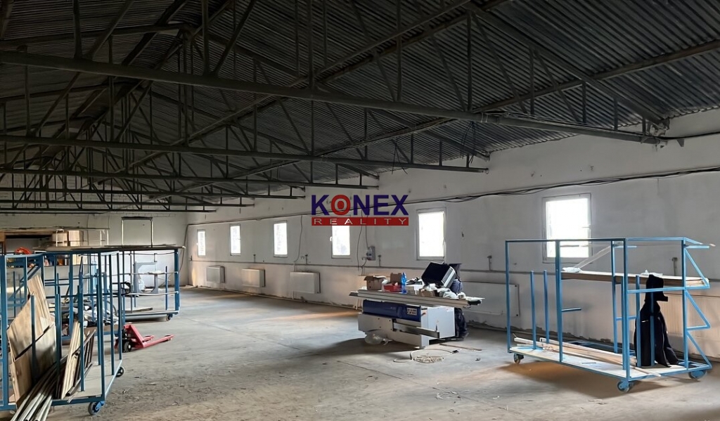 Výrobná hala s veľkým pozemkom – Kráľovský Chlmec foto