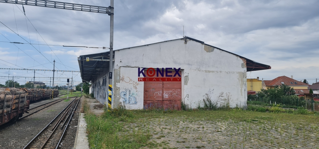 Výrobná hala v Trebišove na prenájom! foto