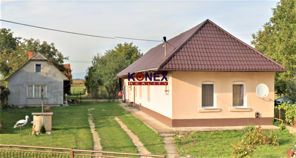 SUPER PONUKA! Rovný rodinný dom v obci Bajany