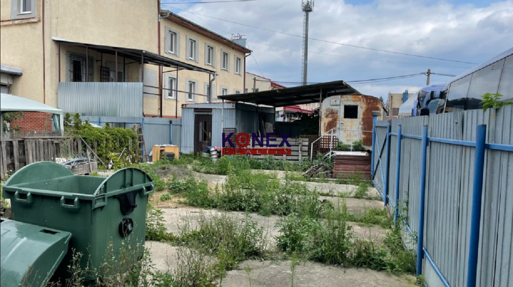 NA PREDAJ! Budova na ul. Stavbárov, Michalovce. foto