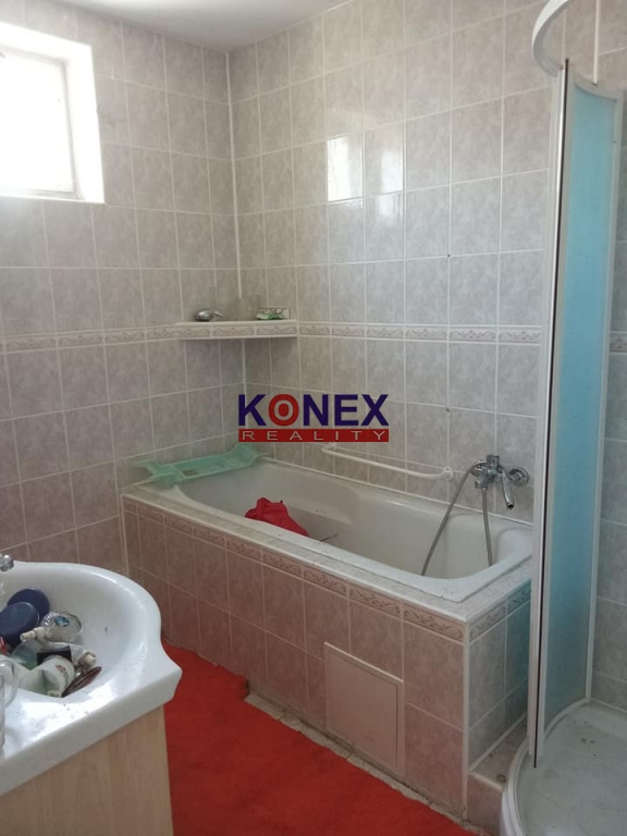 Veľký rodinný dom na predaj pri Medzilaborciach foto