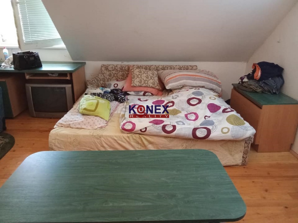 Veľký rodinný dom na predaj pri Medzilaborciach foto