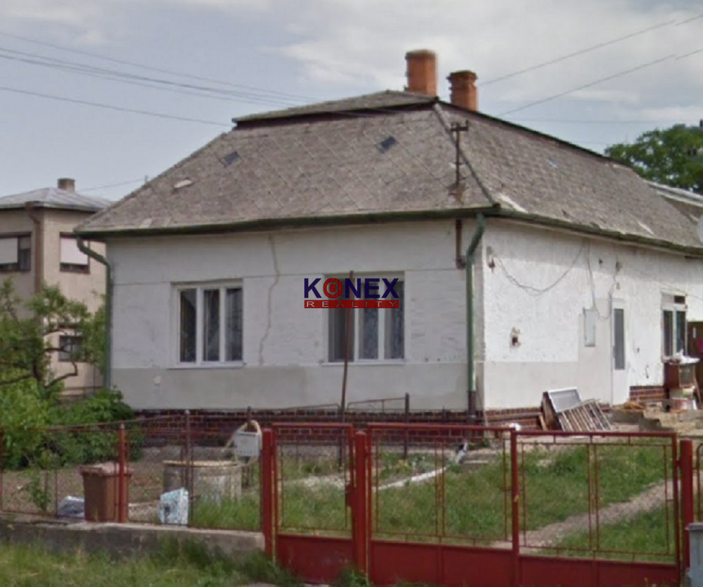 Starší rodinný dom v obci Zalužice -  NA PREDAJ