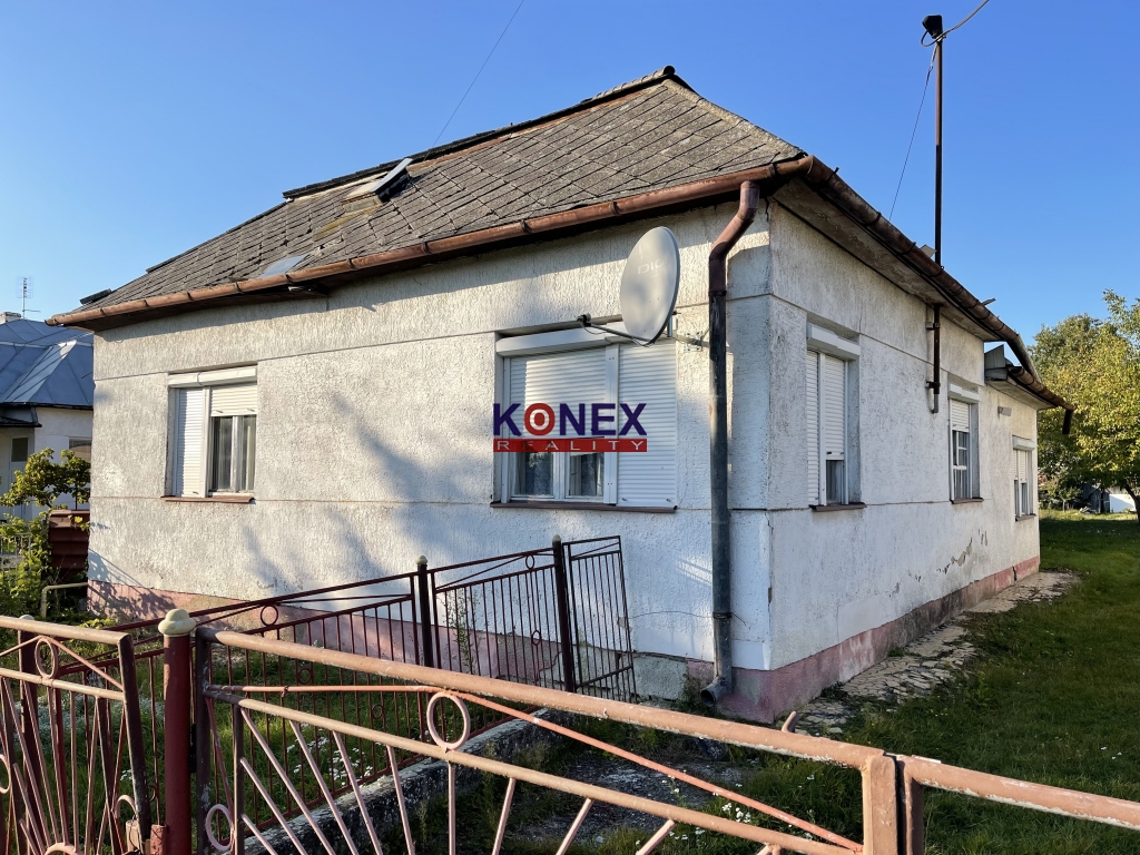 NA PREDAJ Rodinný dom v obci Zemplínska Široká foto