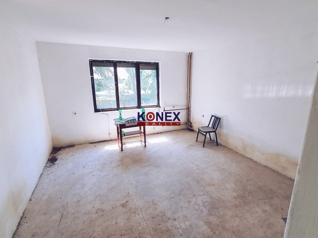 Poschodový rodinný dom v obci Novosad – NA PREDAJ foto