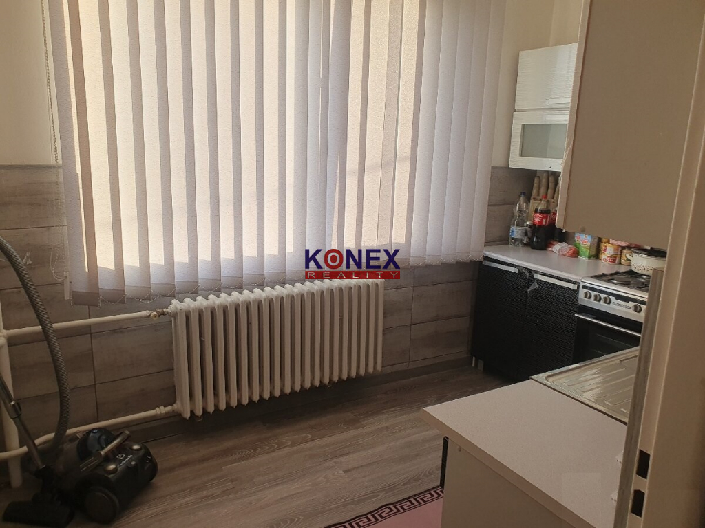 NA PREDAJ Poschodový rodinný dom v obci Senné foto