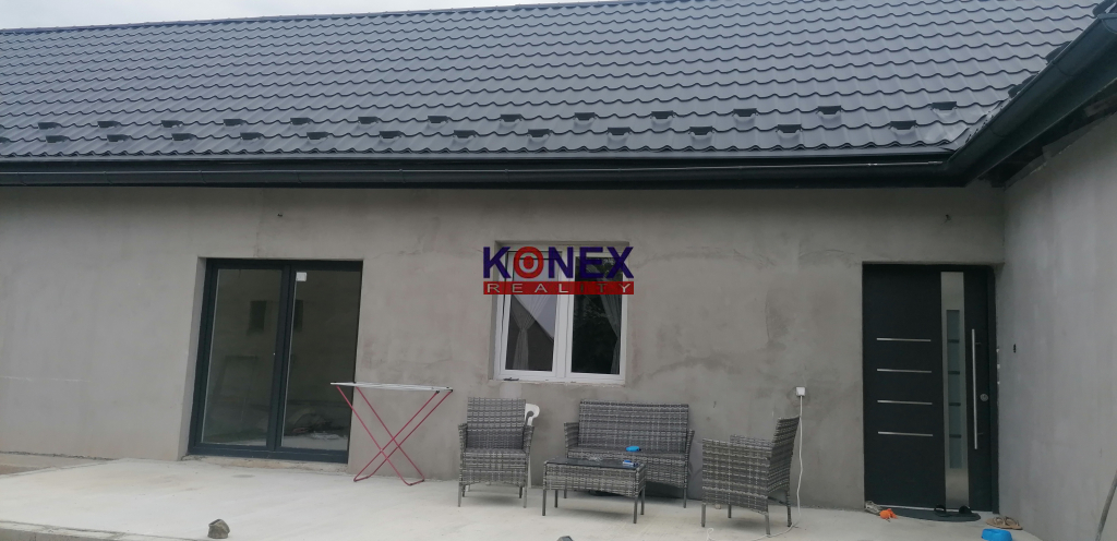 Novo-zrekonštruovaný rodinný dom v obci Úbrež foto