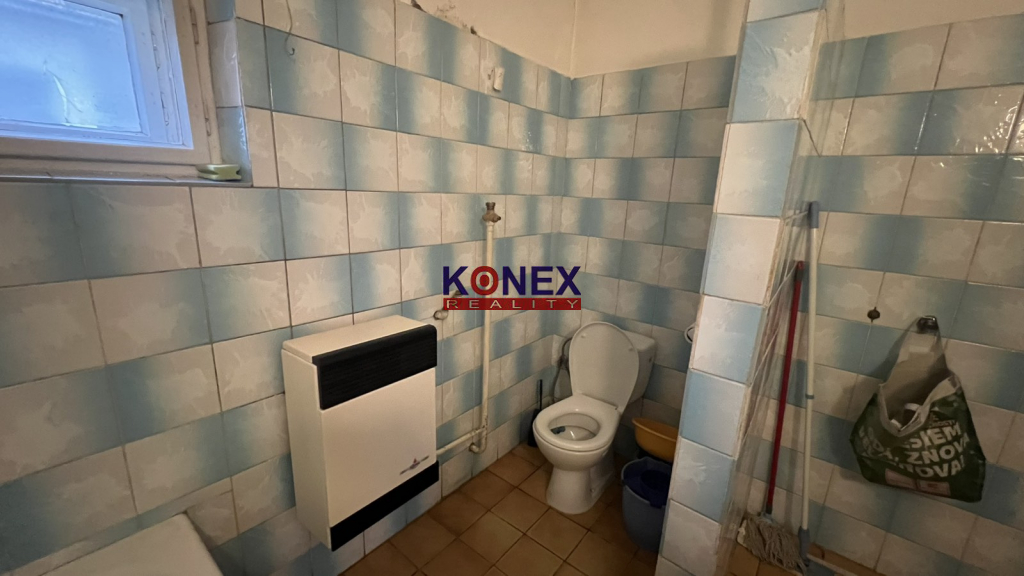 NOVINKA – Rodinný dom v obci STRETAVA foto