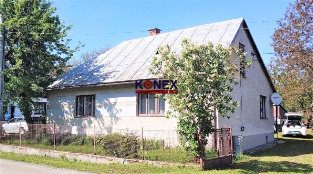 Rodinný dom na predaj – ČERTIŽNÉ, okres Medzilaborce foto