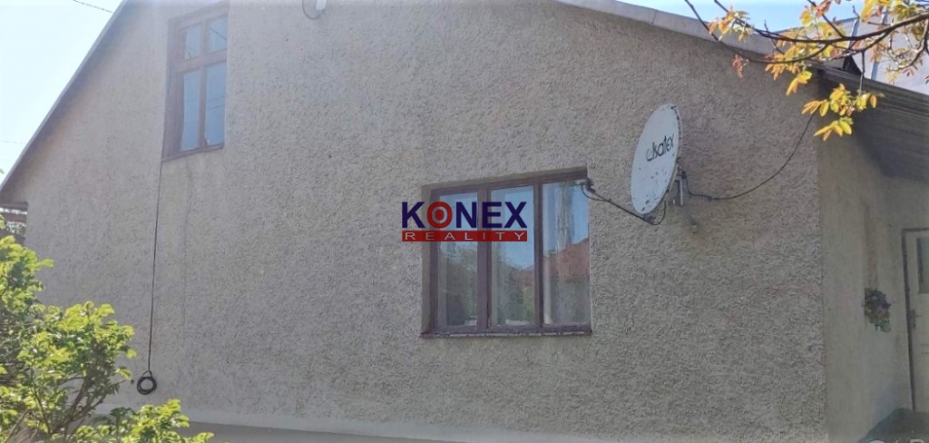 Rodinný dom na predaj – ČERTIŽNÉ, okres Medzilaborce foto