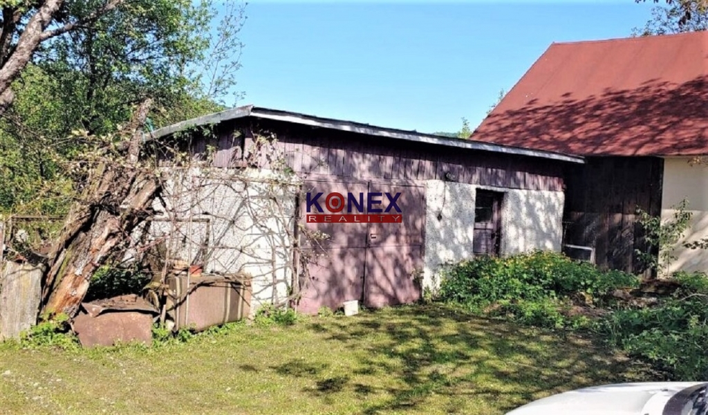Rodinný dom na predaj – ČERTIŽNÉ, okres Medzilaborce foto