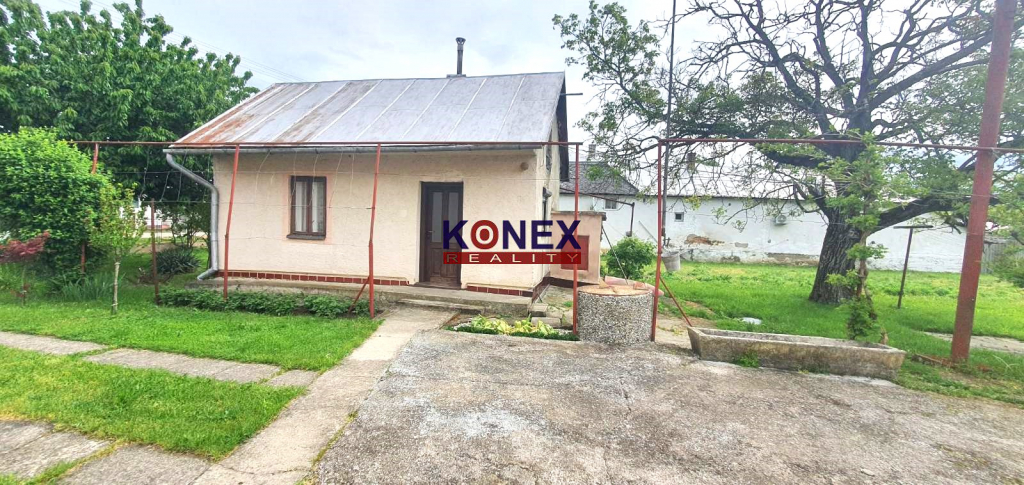 SKVELÁ PONUKA – udržiavaný rodinný dom v obci IŇAČOVCE foto