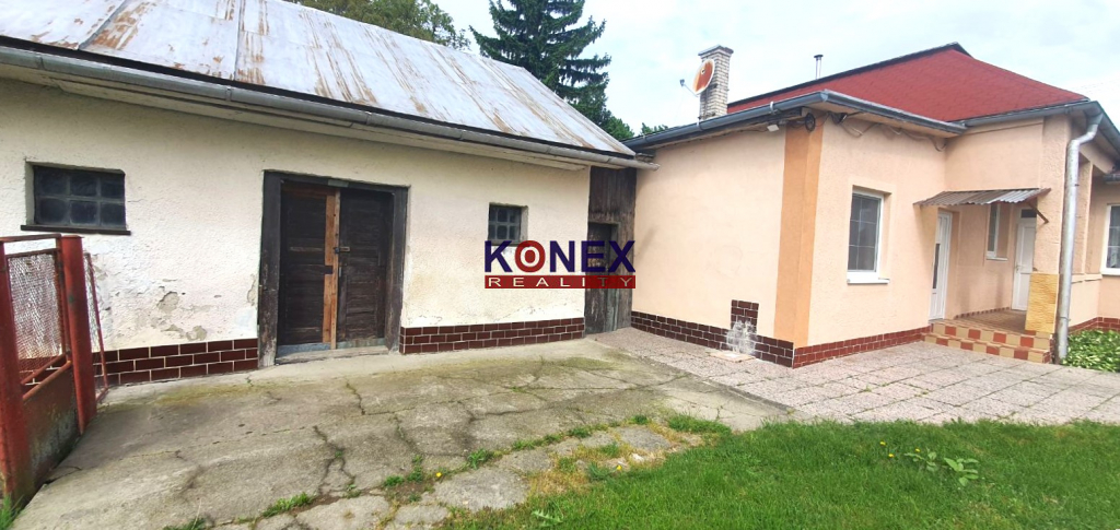 SKVELÁ PONUKA – udržiavaný rodinný dom v obci IŇAČOVCE foto